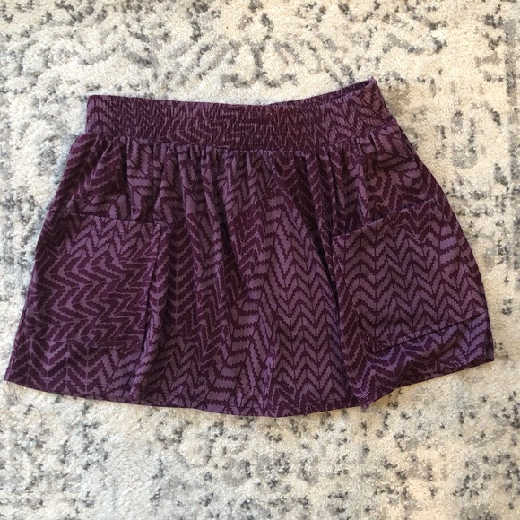 Forever 21 Purple Knit Pattern Skirt Size Medium - Picture 1 of 7